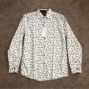 Silver Stone Collection White Navy Blue Floral Button Up Shirt